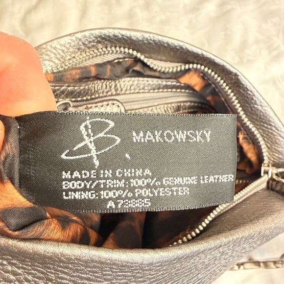B. Makowsky Metallic Silver Crossbody Bag - Picture 6 of 8